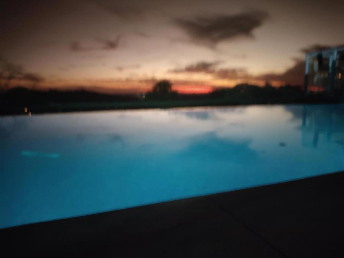 Vila Chacara Santa Therezinha Atibaia Exteriér fotografie