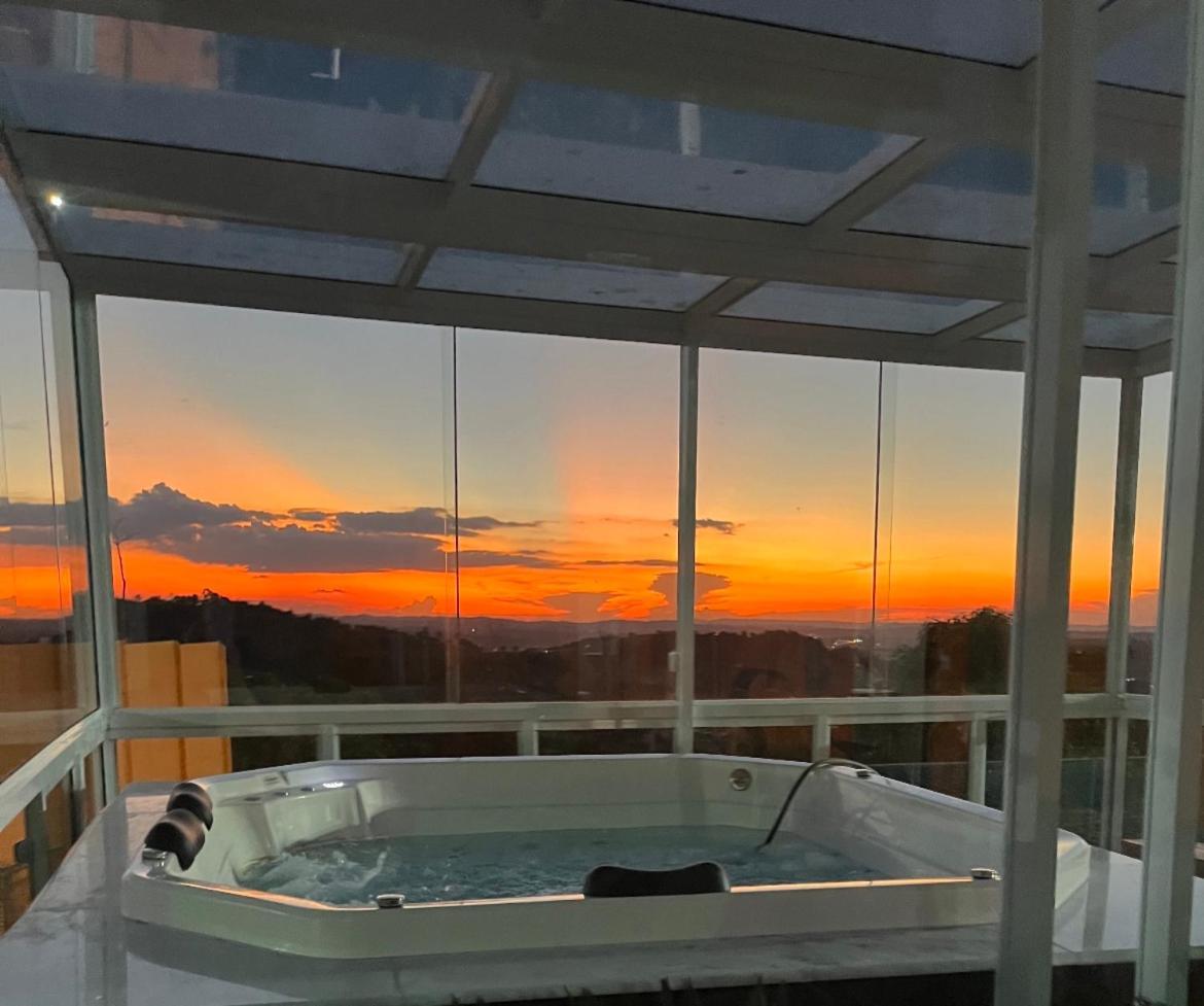 Vila Chacara Santa Therezinha Atibaia Exteriér fotografie